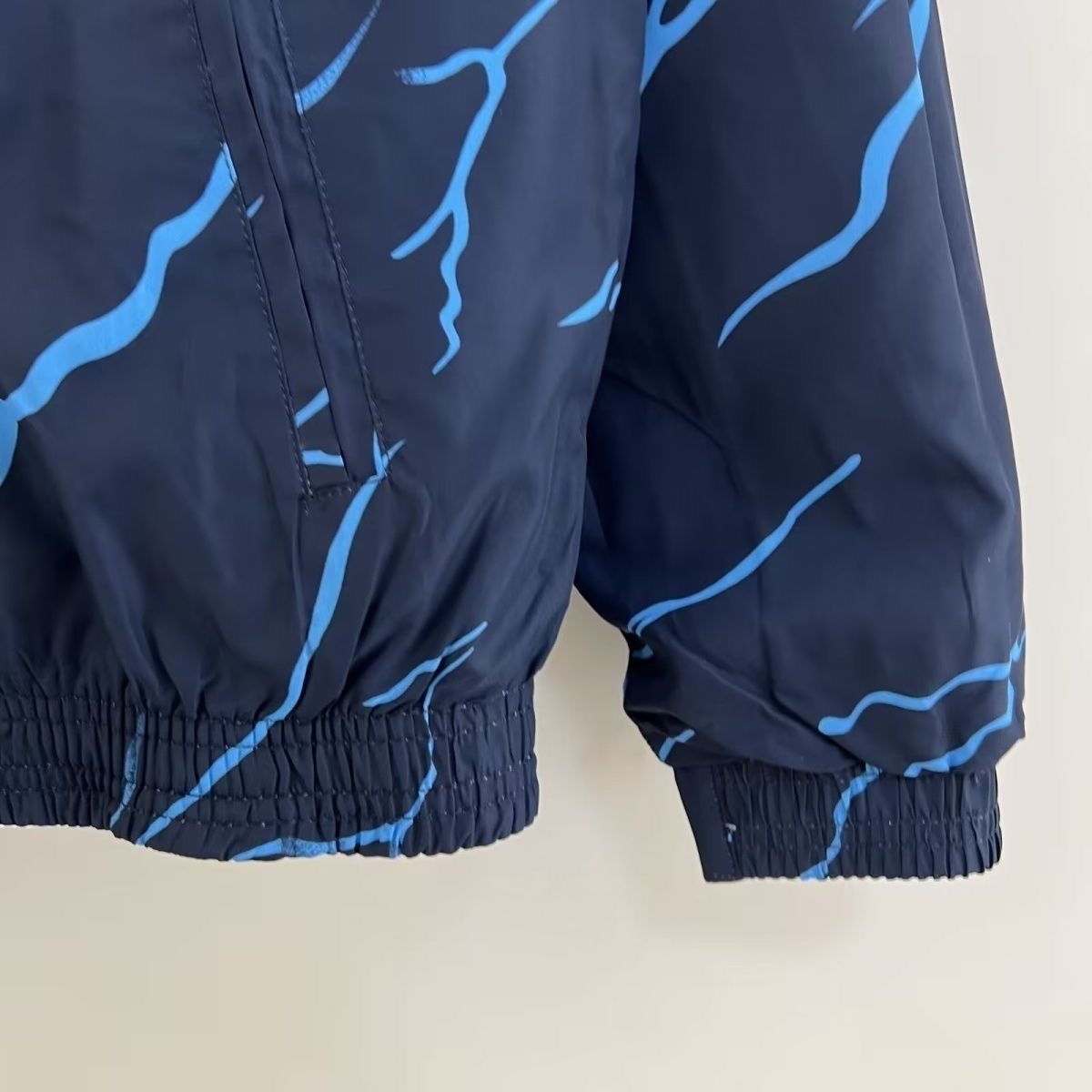 2024/2025 Manchester City (Blue-White) Reversible Windbreaker Football Shirt