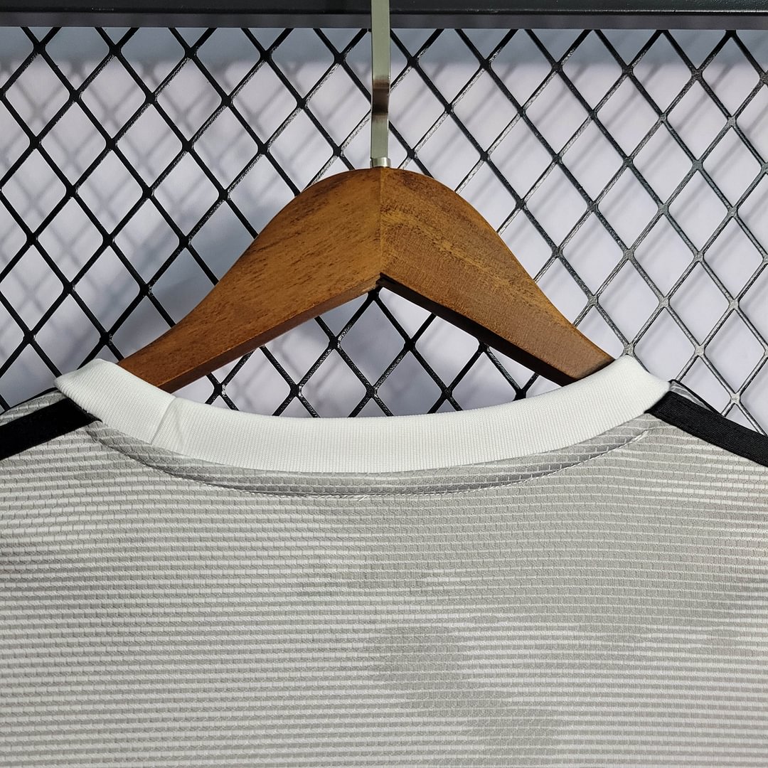 2019/2020 Juventus Retro Fourth Away Football Shirt