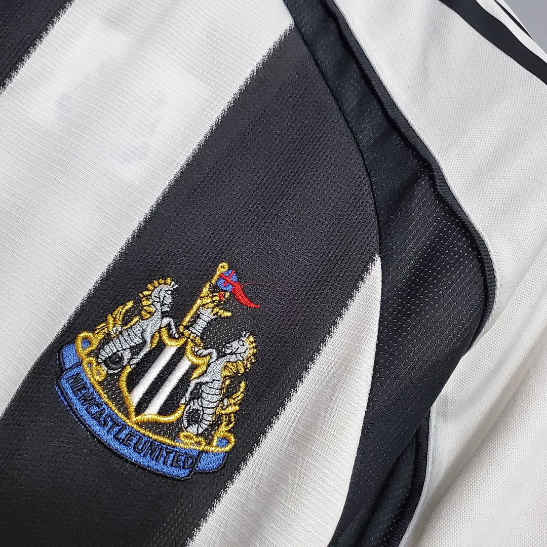 2005/2006 Retro Newcastle United Home Football Shirt( Fans Edition )