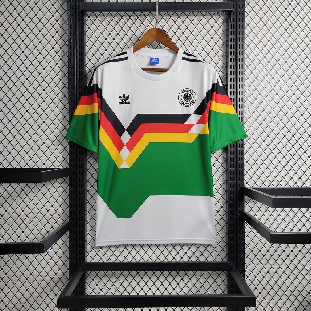 1990 Germany Retro World Cup Football Shirt( Fans Edition )