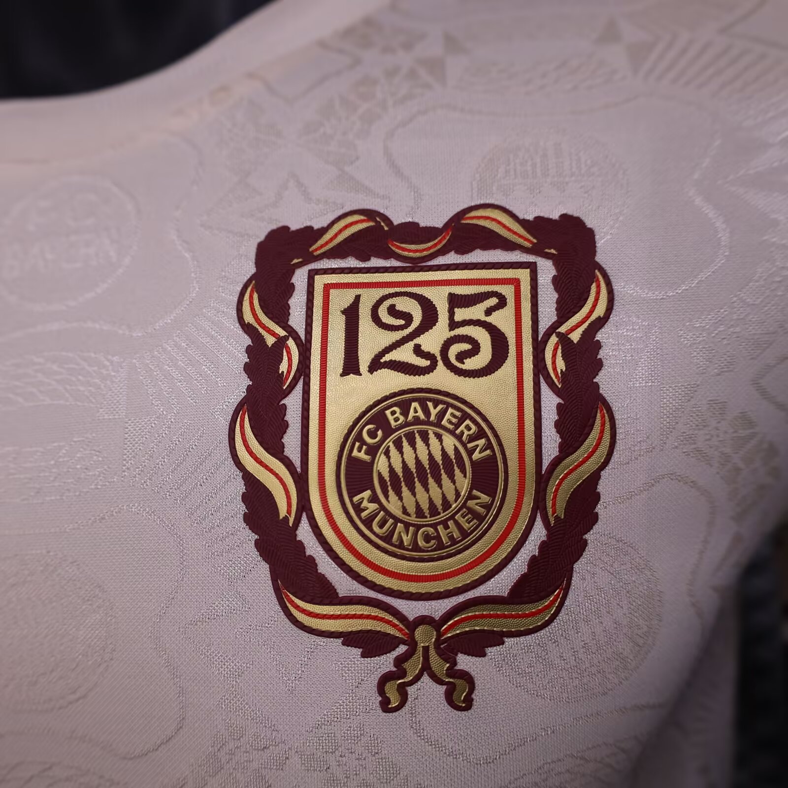 2025/2026 Bayern Munchen 125th Anniversary Shirt (Player Version)