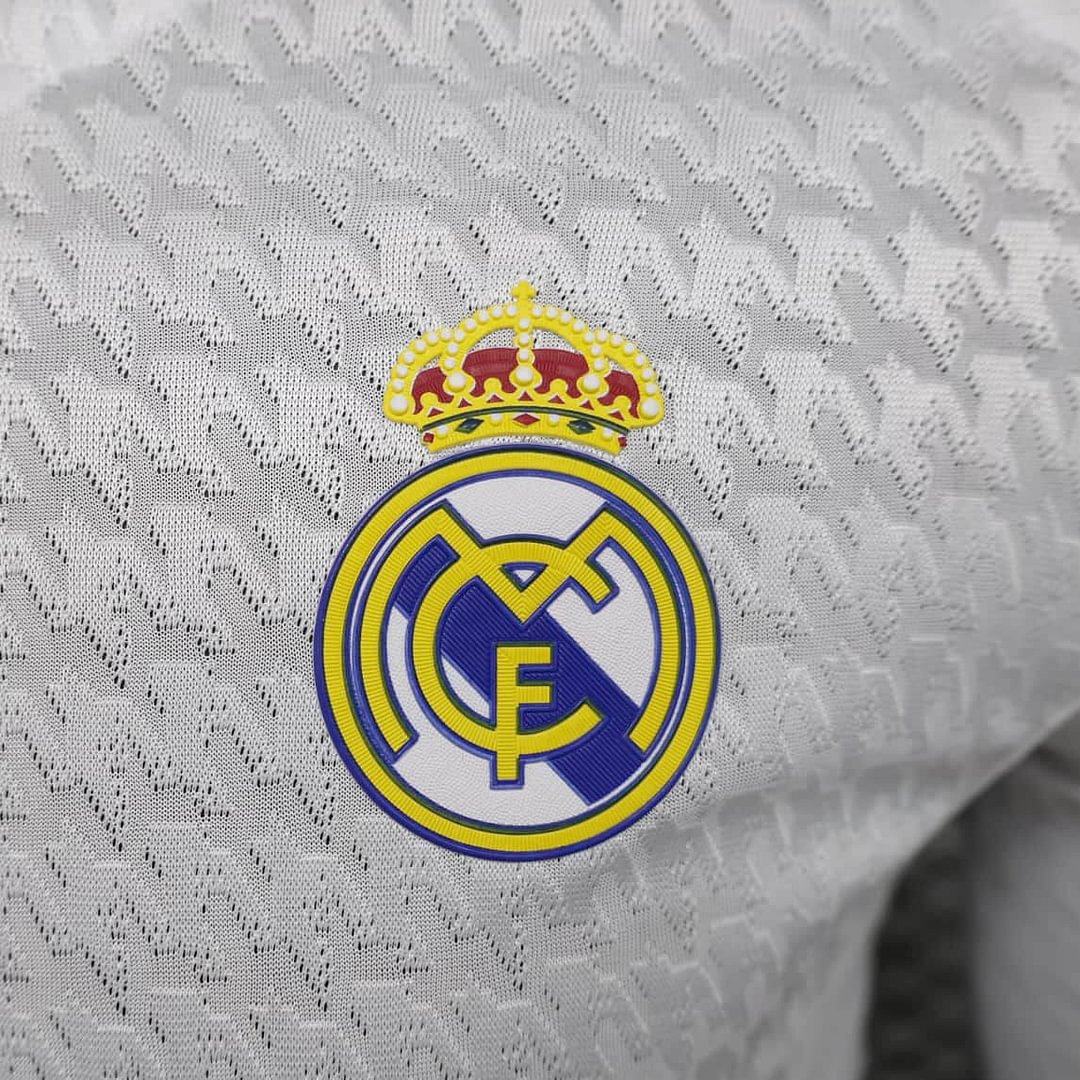 2024/2025 Real Madrid Home Long Sleeve Football Shirt For Player Version