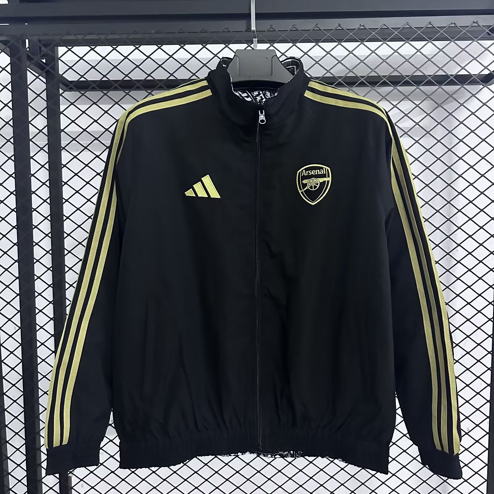 2023/2024 Arsenal Reversible Windbreaker Football Shirt