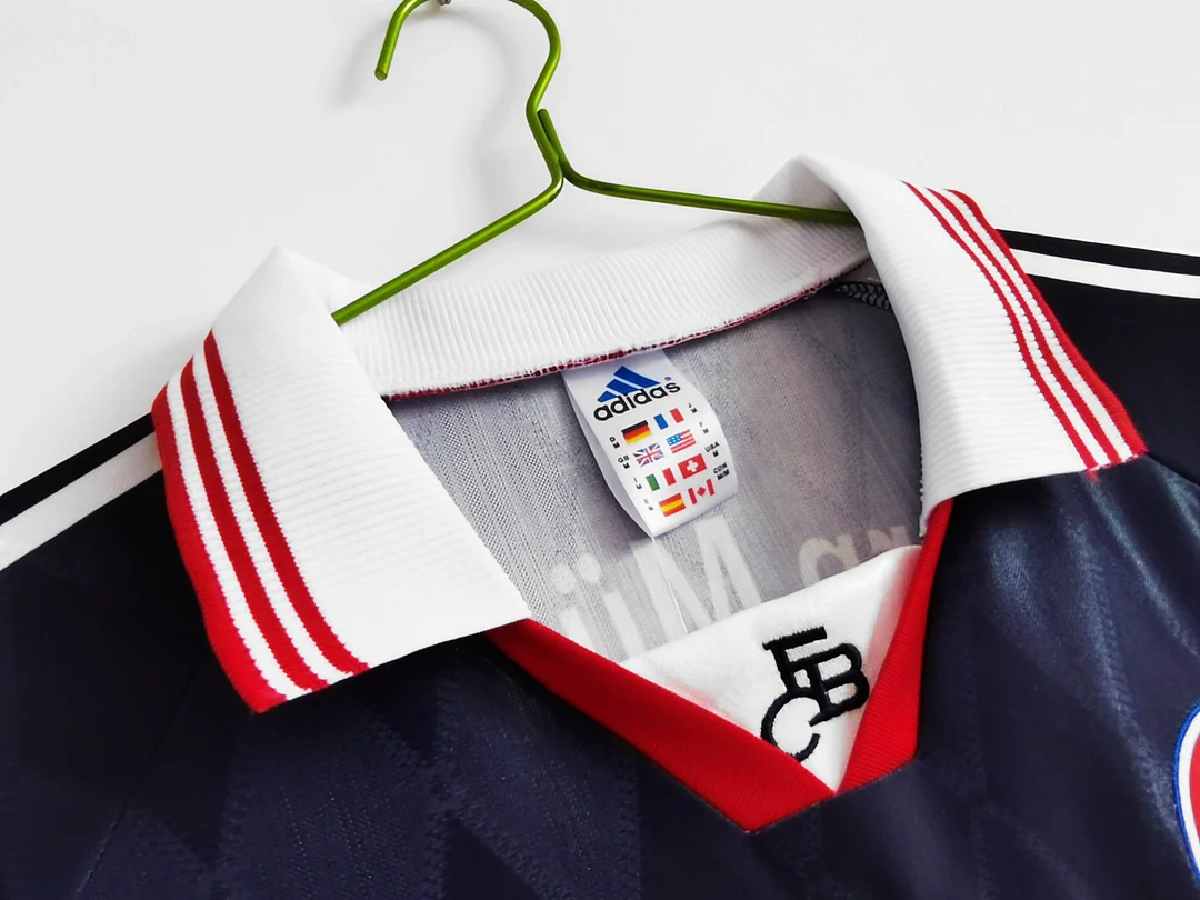 1997/1999 Retro Bayern Munchen Home Football Shirt