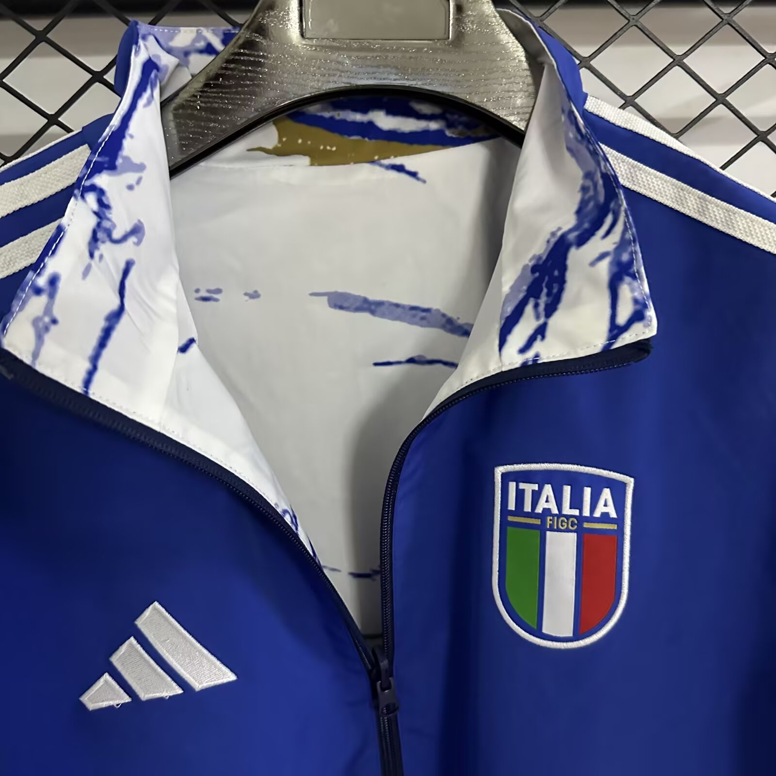 2024/2025 Italy (Blue-White)Reversible Windbreaker Football Shirt