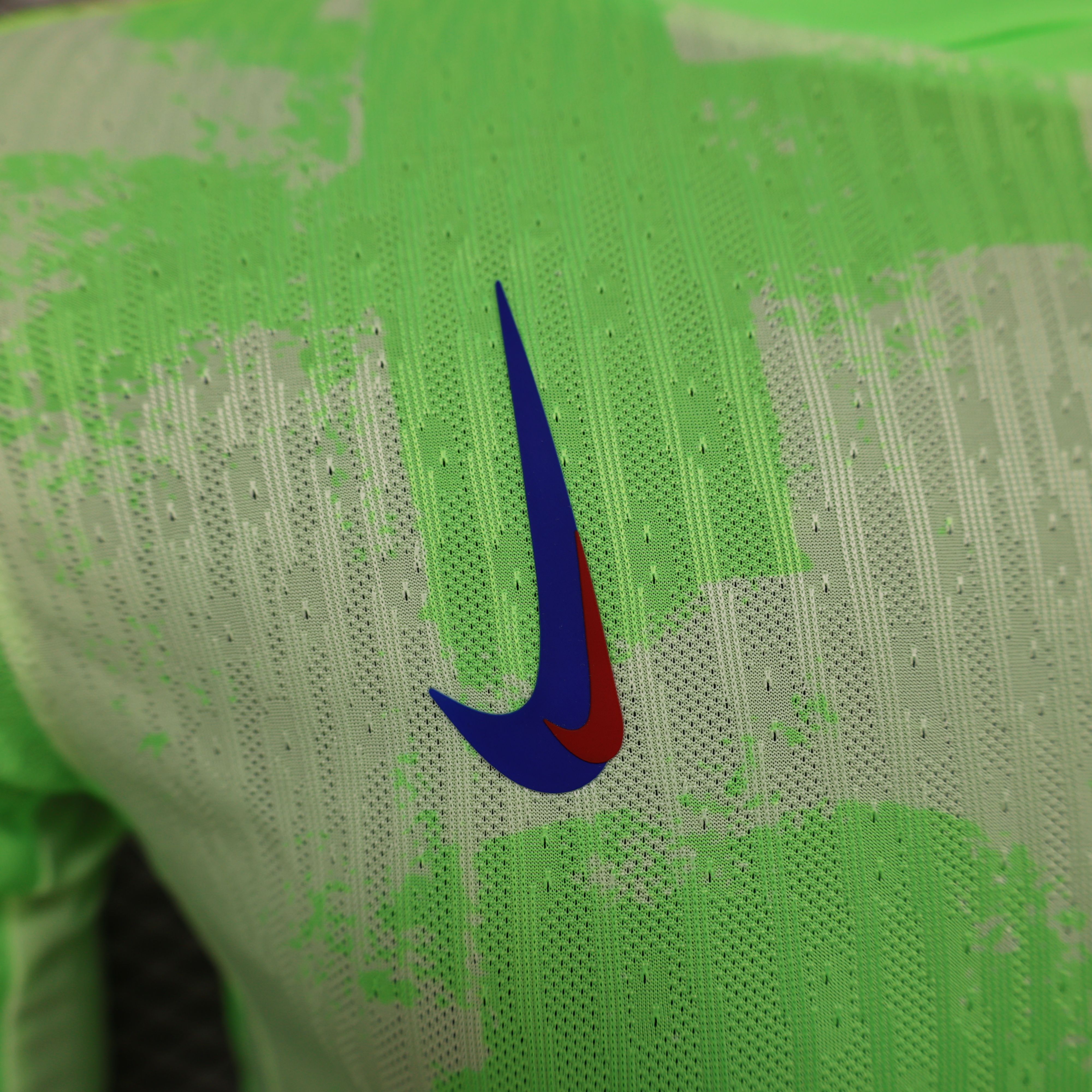 2024/2025 Barcelona Green Long Sleeve Jersey( Player Edition )