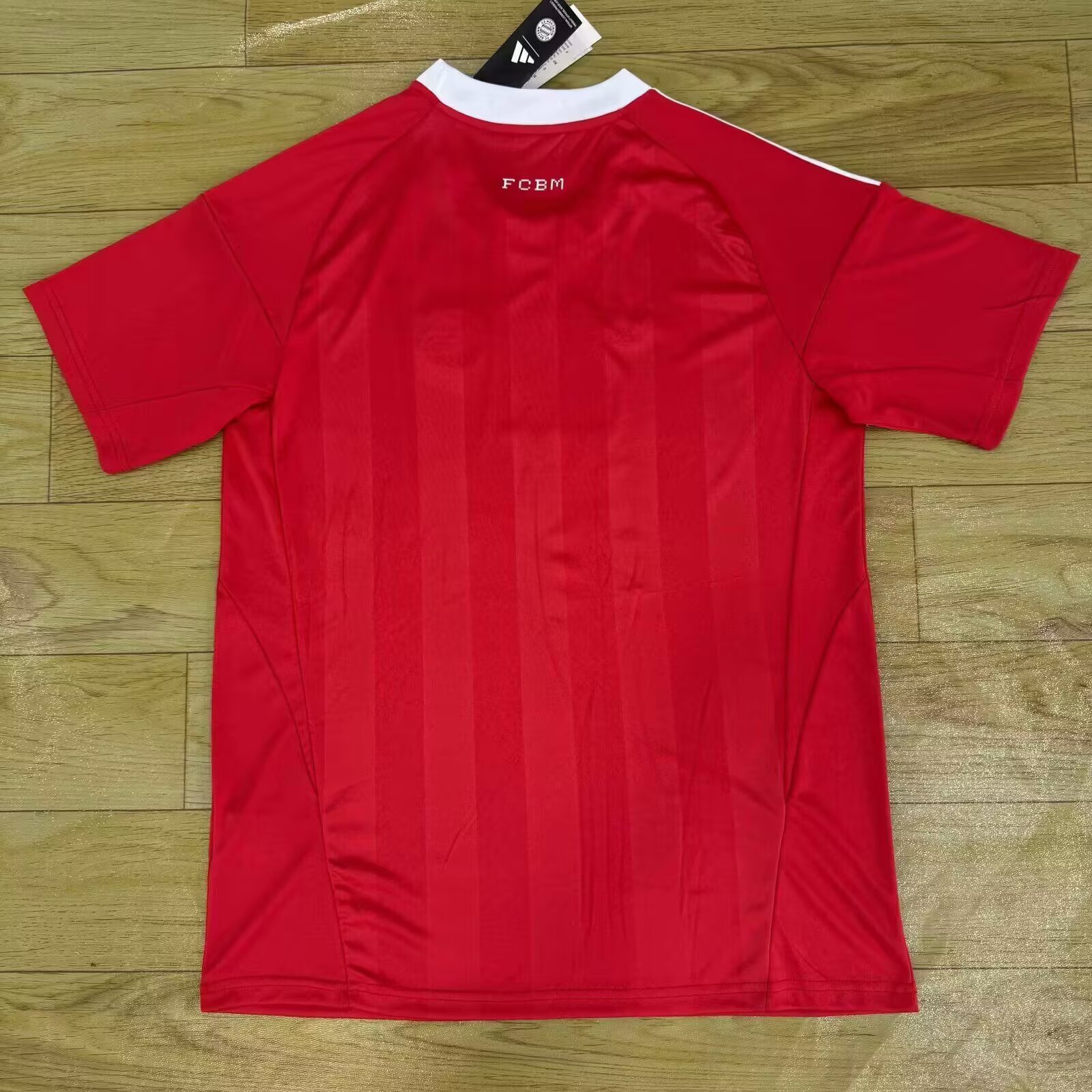 2025/2026 Bayern Munchen Goalkeeper Red Jersey(Fans version)
