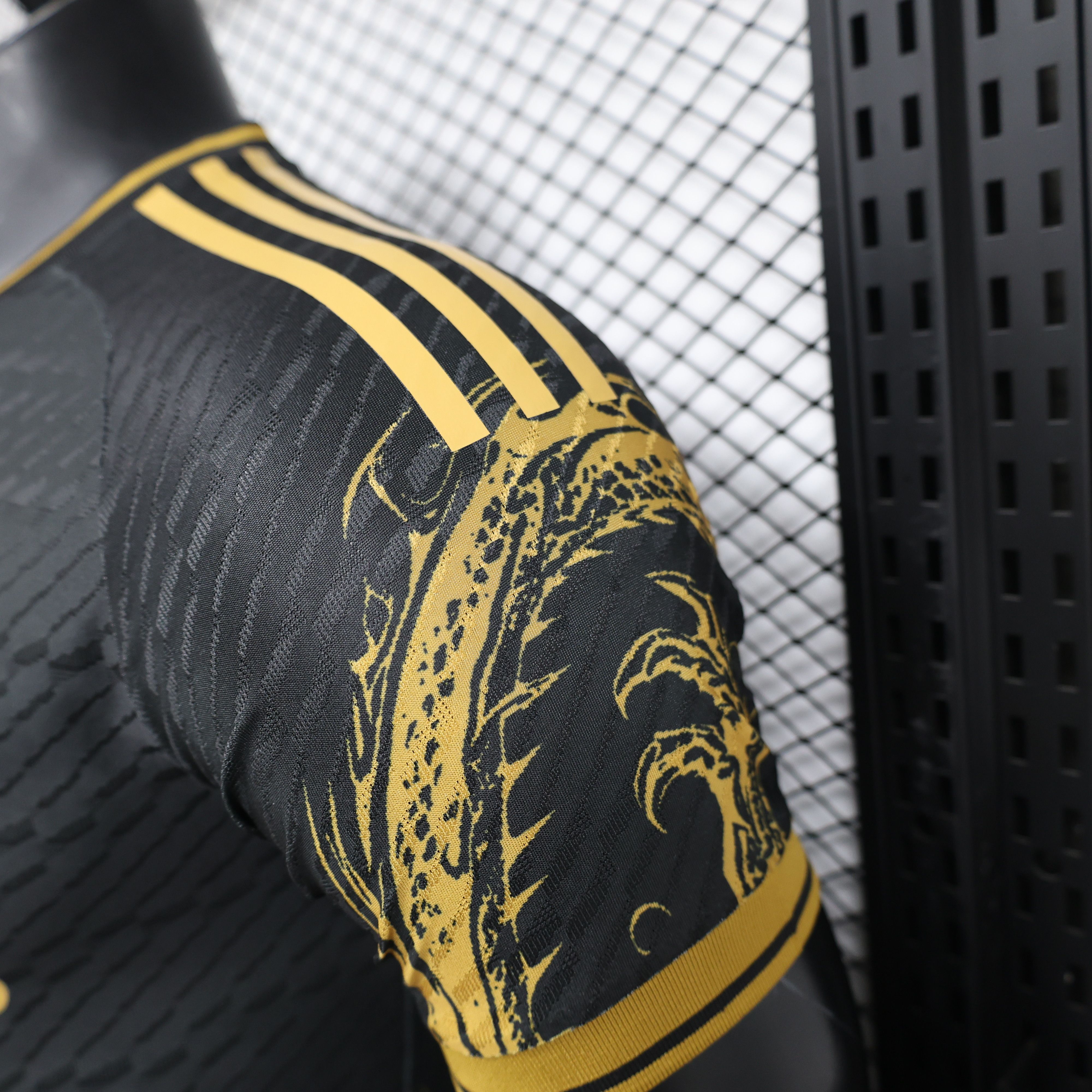2024/2025 Real Madrid Gold Dragon Special Edition Football Jersey For Player Version