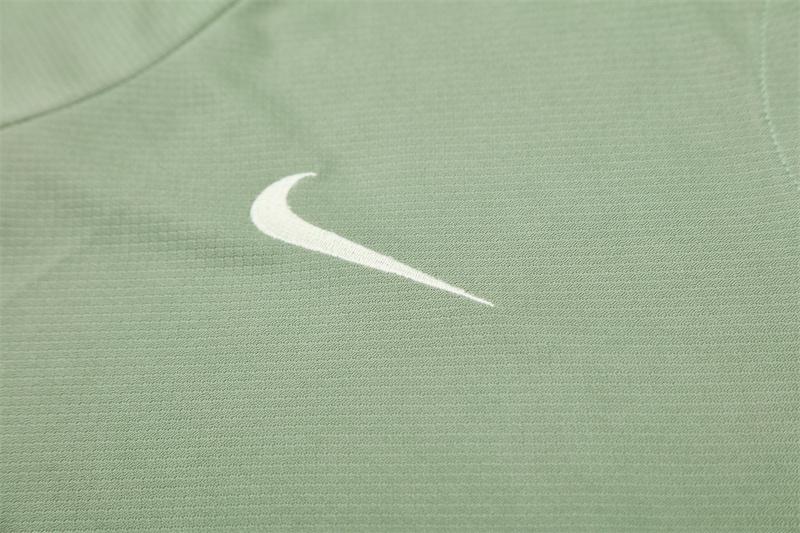 2025/2026 Chelsea Light Green Training Set Football Suit
