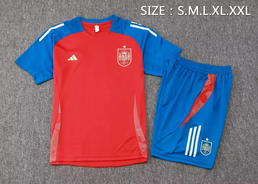 2024/2025 Spain Training Wear Red Suit Shirt