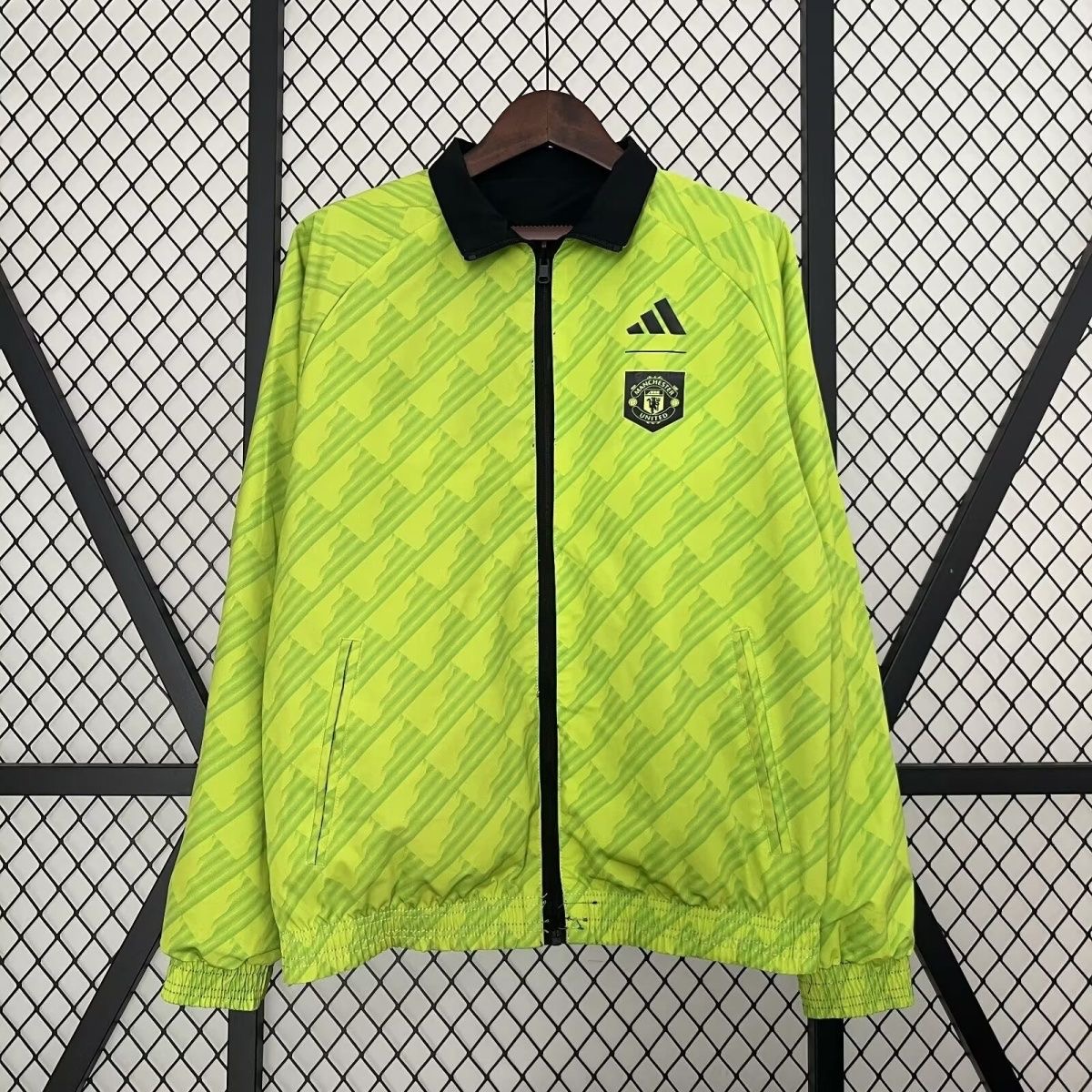 2024/2025 manchester united (black-green) Reversible Windbreaker Football Shirt