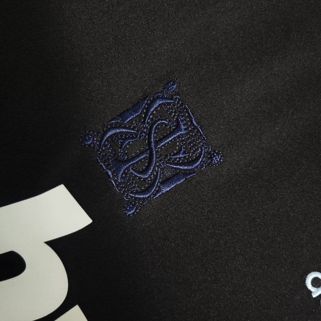 2009/2010 Real Madrid Retro Away Football Shirt