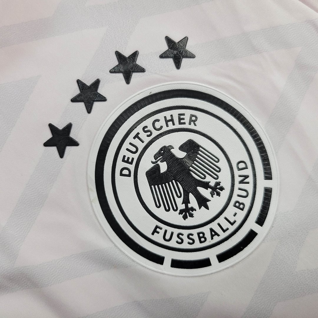 2024/2025 Germany (Purple-White) Reversible Windbreaker Football Shirt