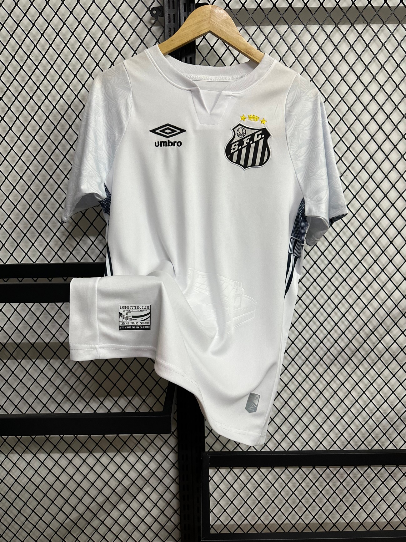 25/26 Santos Home Football Shirt( Fans Edition )