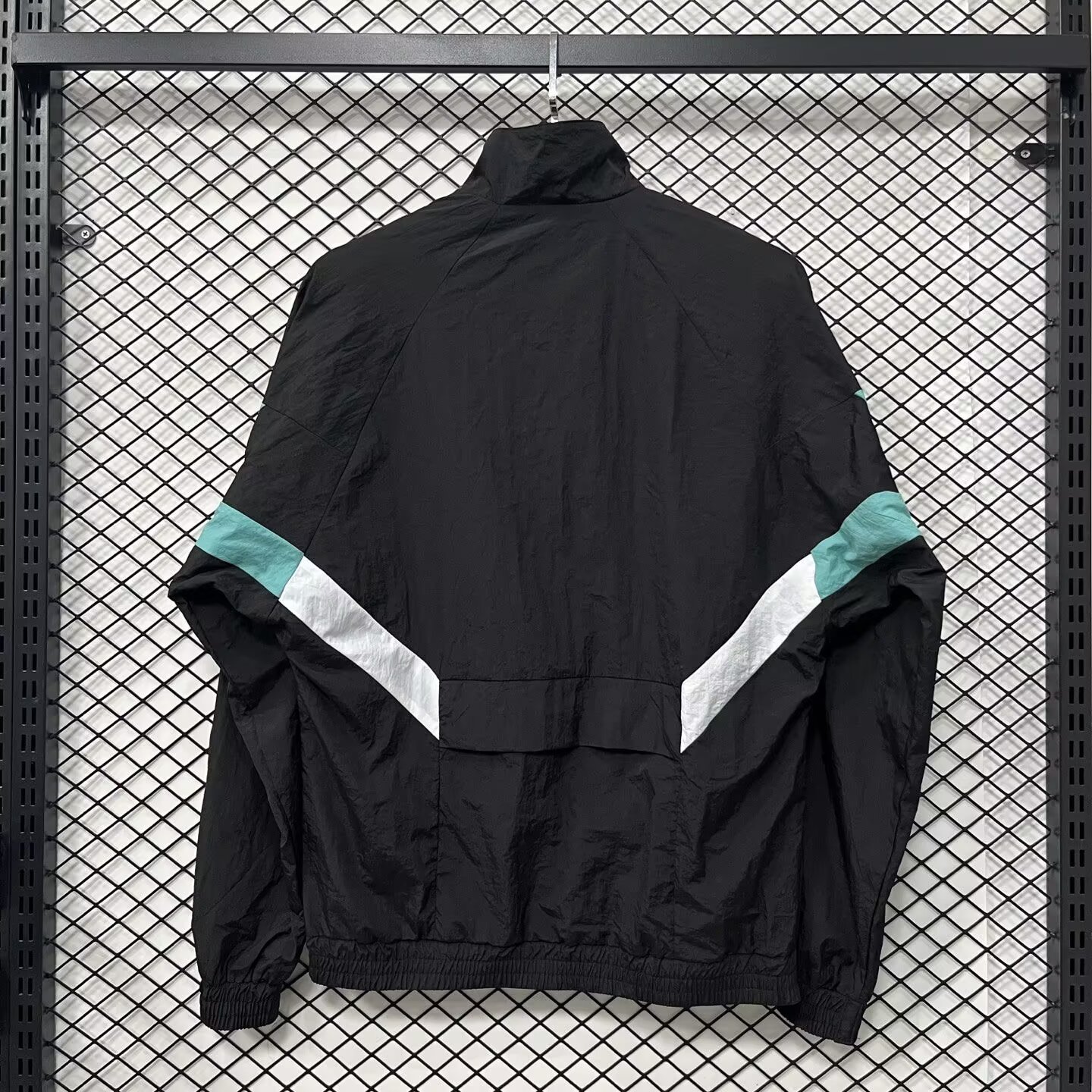 2024/2025 Newcastle Black Windbreaker Football Shirt