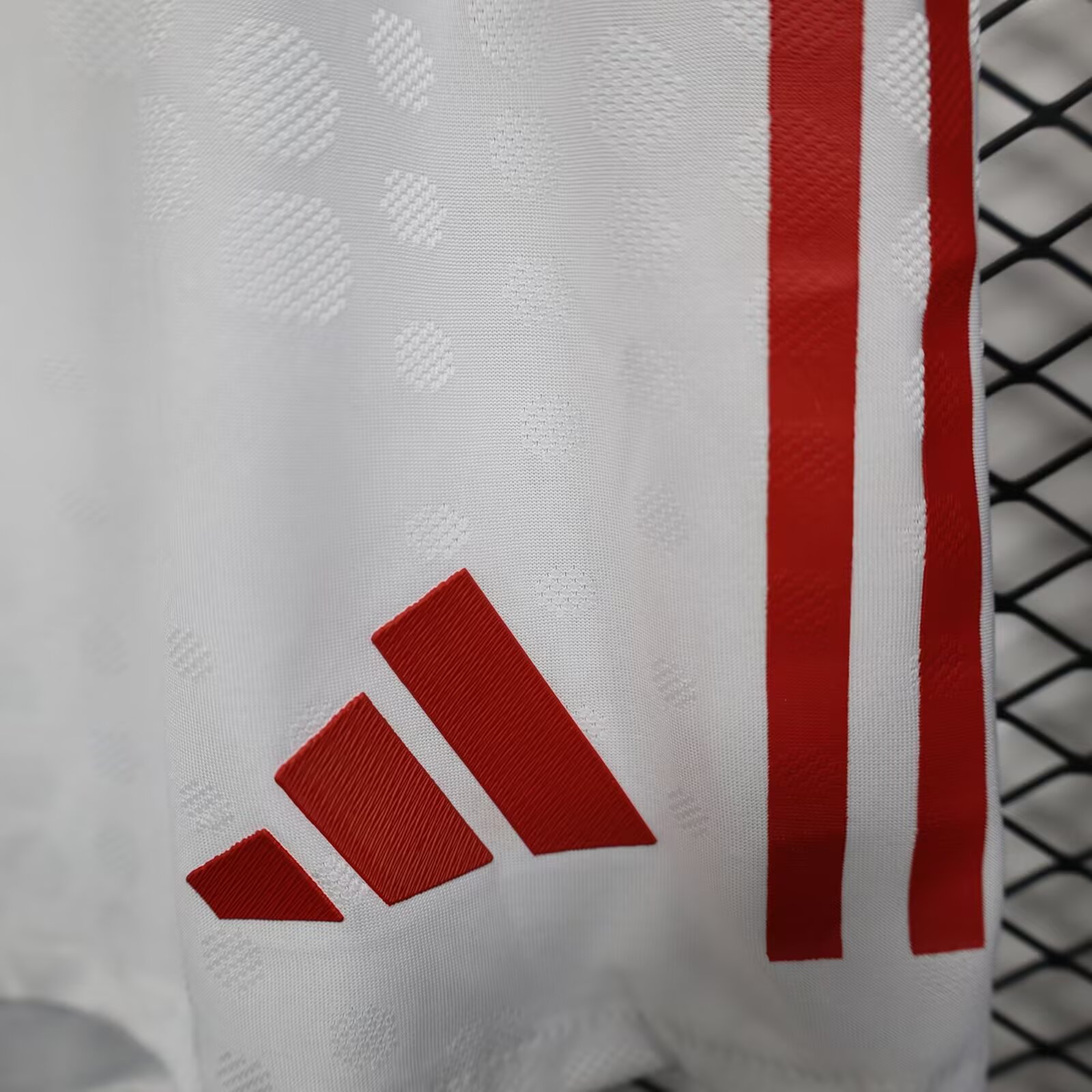 2025/2026 Arsenal White Shorts