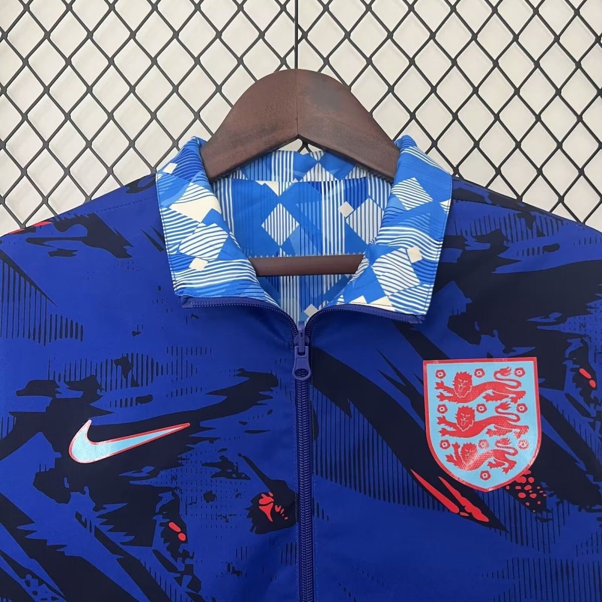 2024/2025 England Reversible Windbreaker Football Shirt