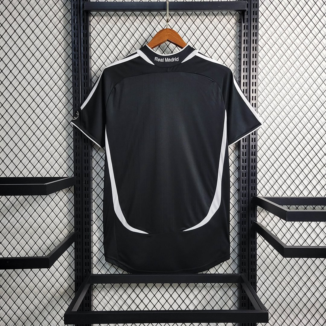 2006/2007 Real Madrid Retro Away Football Shirt