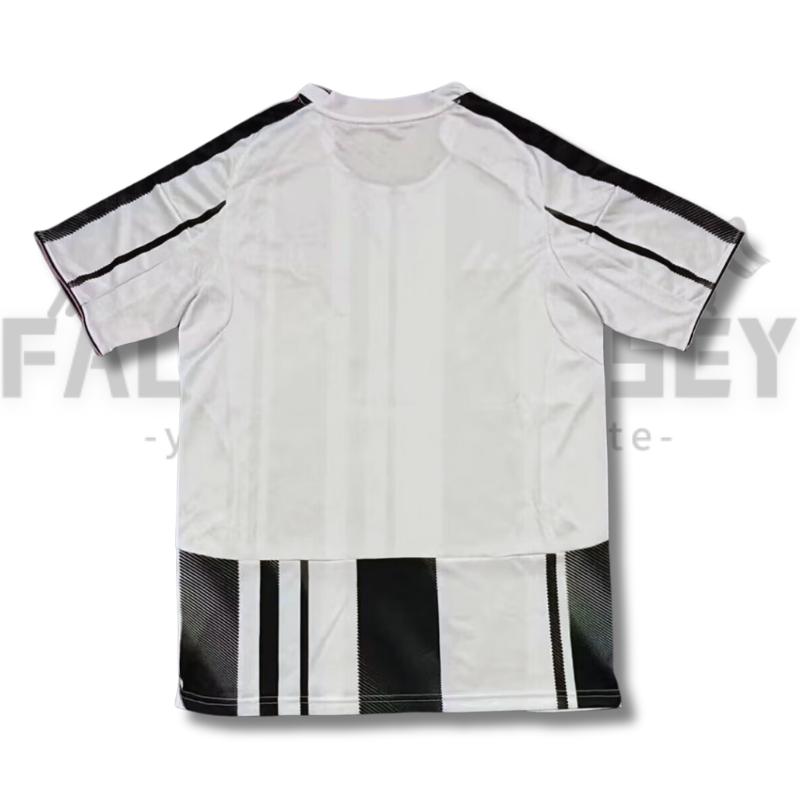 2025/2026 Juventus Home With advertisements Jersey( Fans Edition )