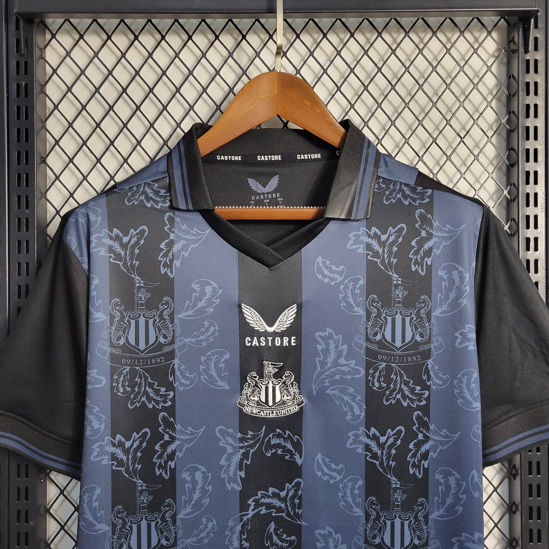 2022/2023 Newcastle United 130th Anniversary Edition Black Football Shirt( Fans Edition )
