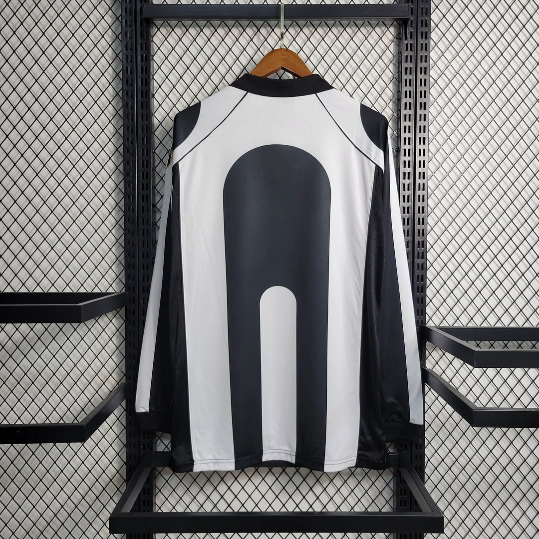 1997/1998 Juventus Retro Long Sleeve Home Football Shirt