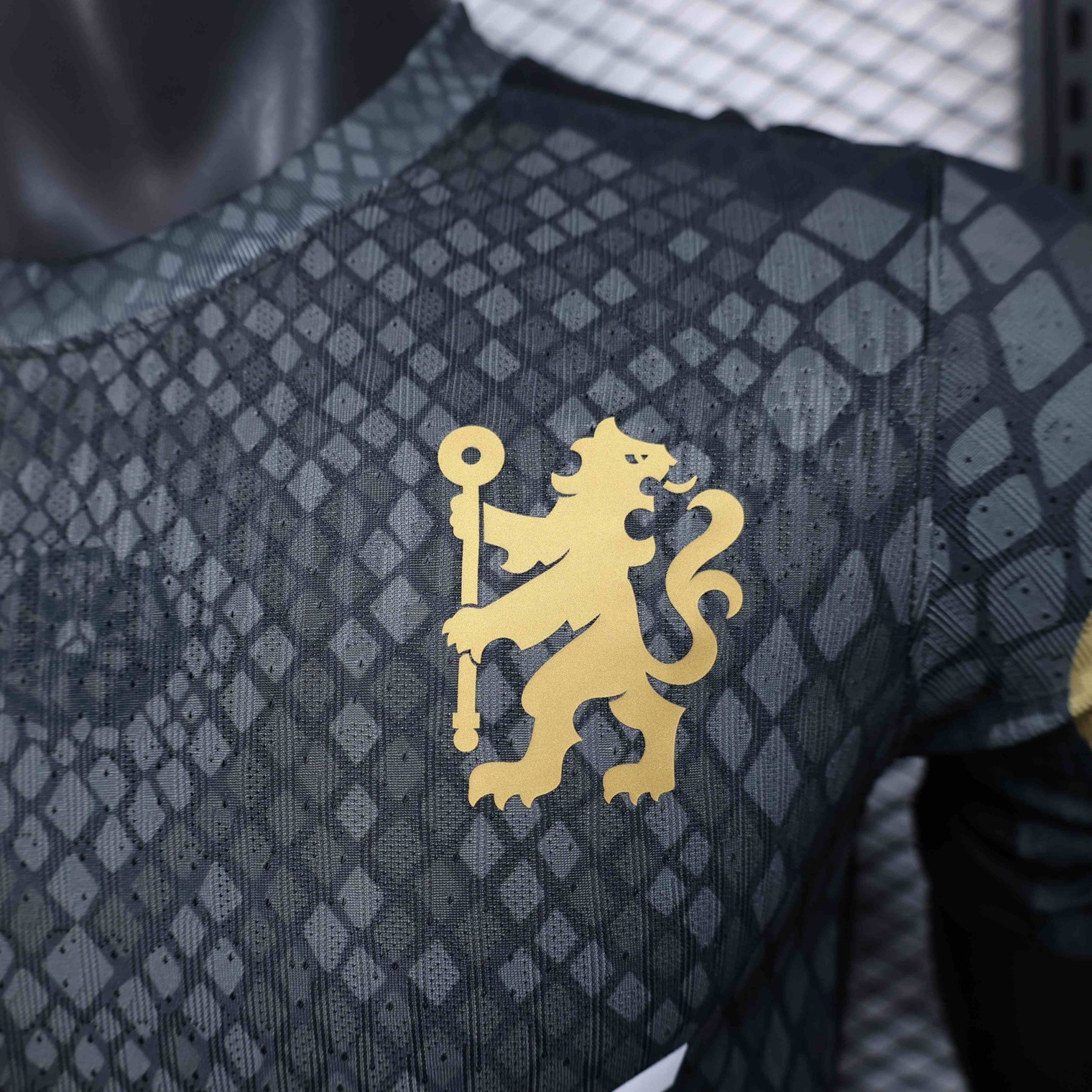 2025/2026 Chelsea Gold Snake Special Edition Football Jersey For Player Version