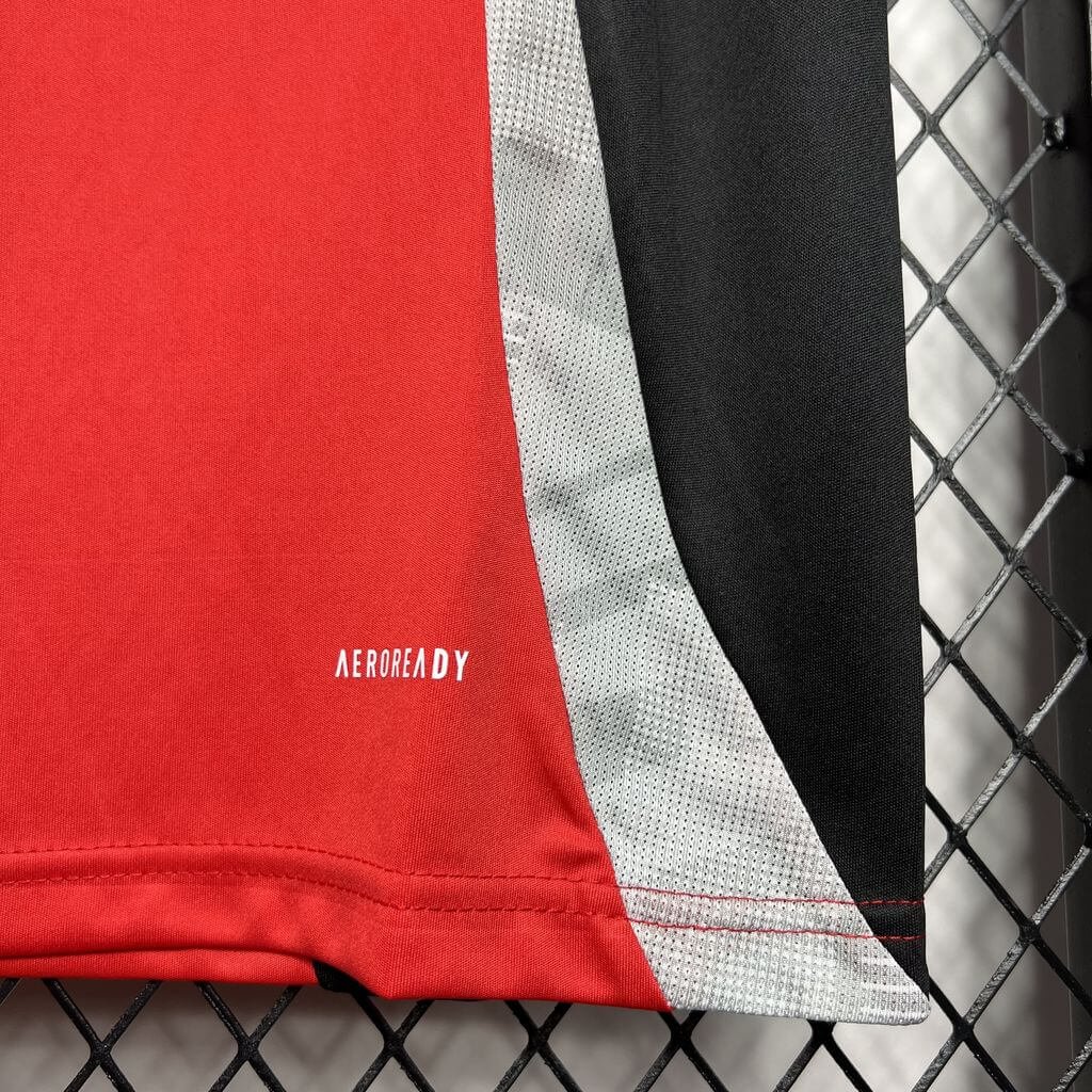 2024/2025 Manchester United Red Training Jersey Football Jersey For Fans Version