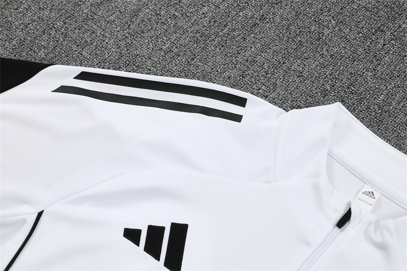 2025/2026 AFC Ajax Half zip training suit set