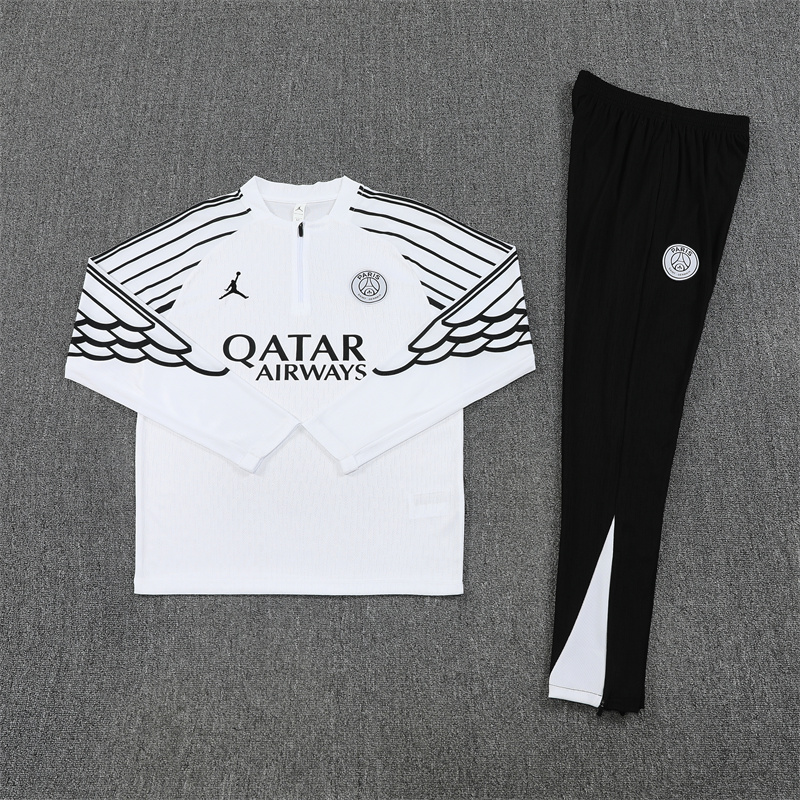 2025/2026 Paris Saint-Germain White half zip training suit set
