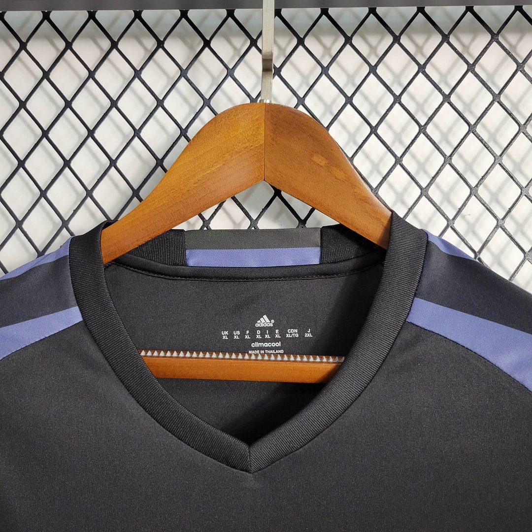 2016/2017 Real Madrid Retro Long Sleeve Third Away Football Shirt