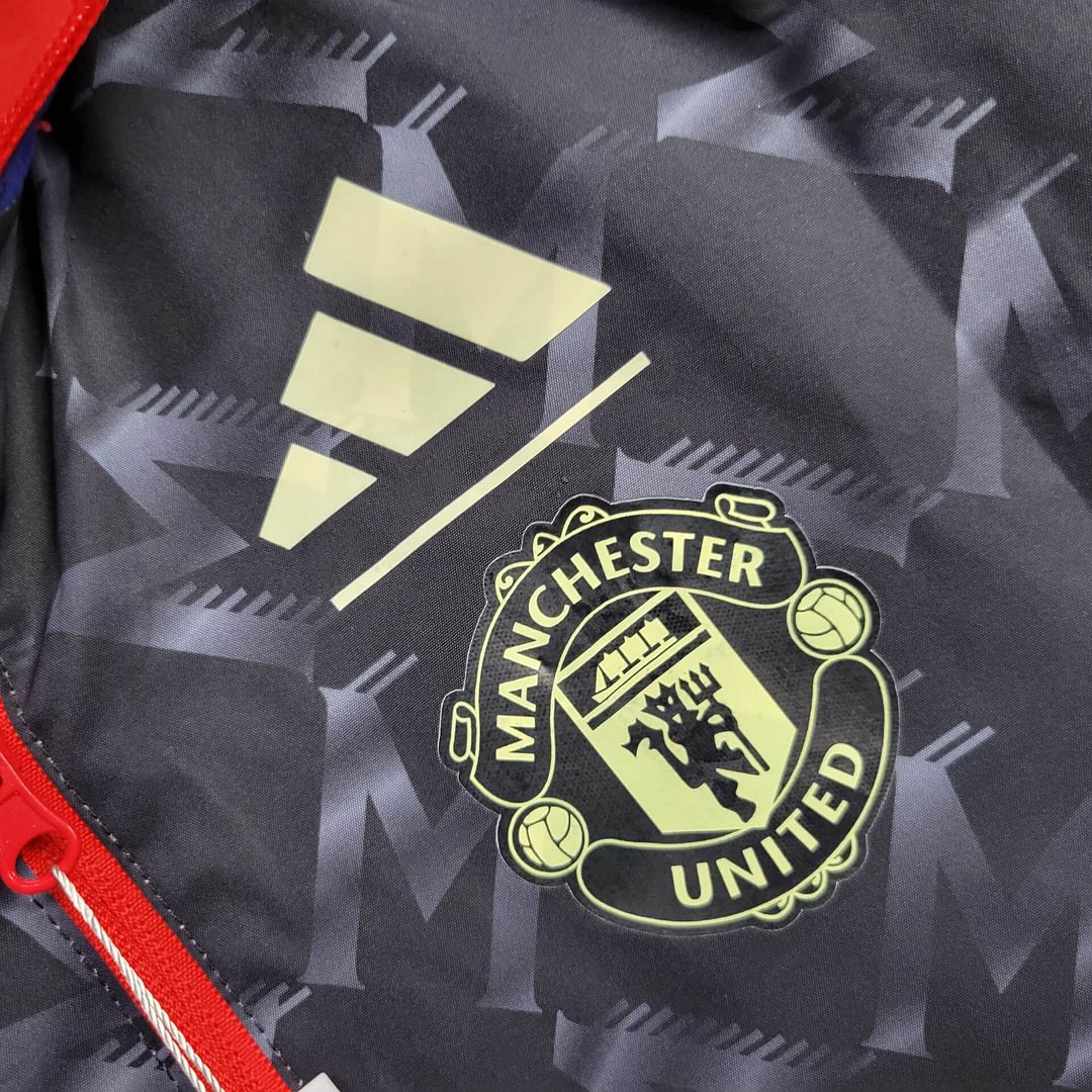 2024/2025 Manchester United Reversible Windbreaker Football Shirt