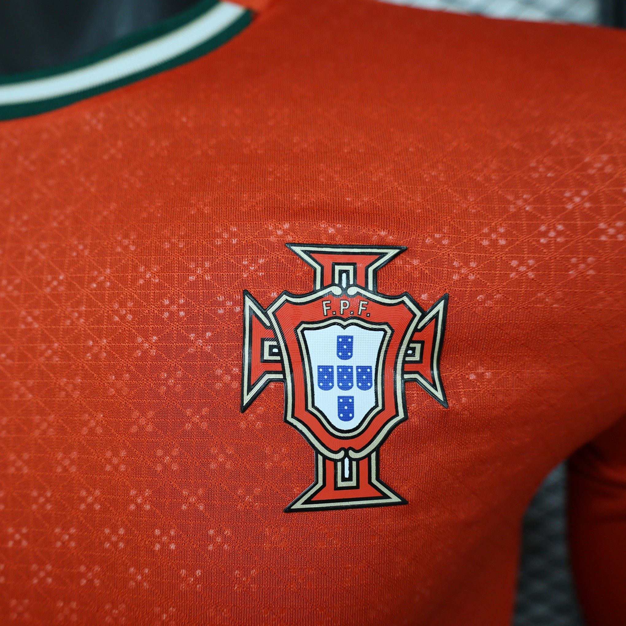 2025/2026 Portugal Home Long Sleeves Football Jersey(Player Edition)