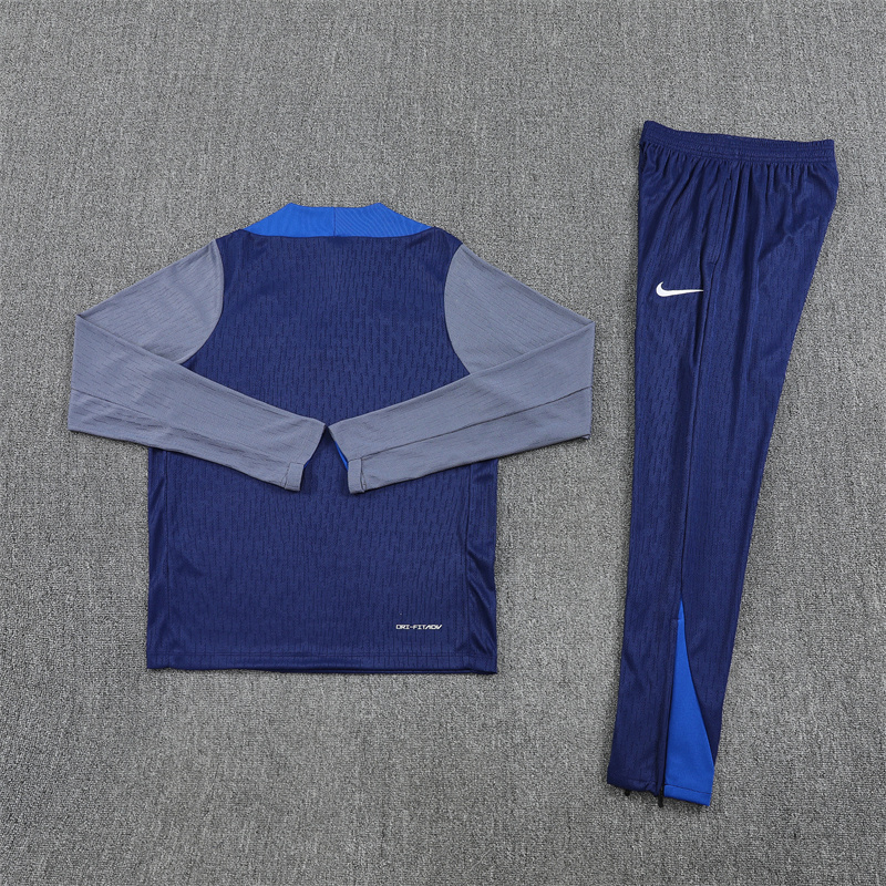 2025/2026 Paris Saint-Germain Royal Blue half zip training suit set