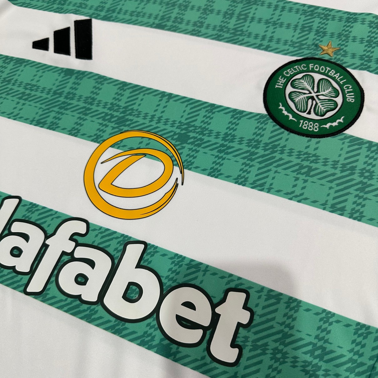 2025/2026 Celtic Home Football Shirt( Fans Edition )