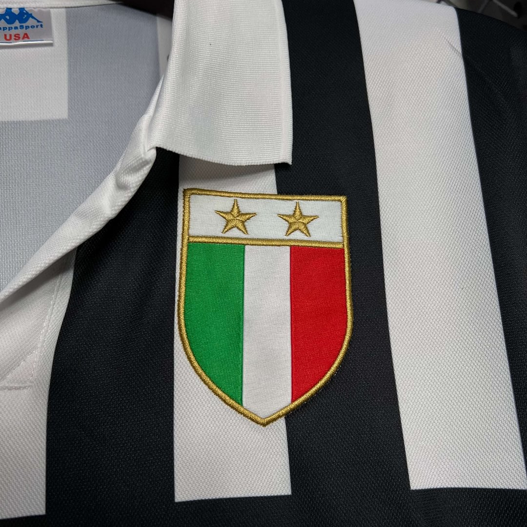 1984/1985 Retro Juventus Home Football Shirt