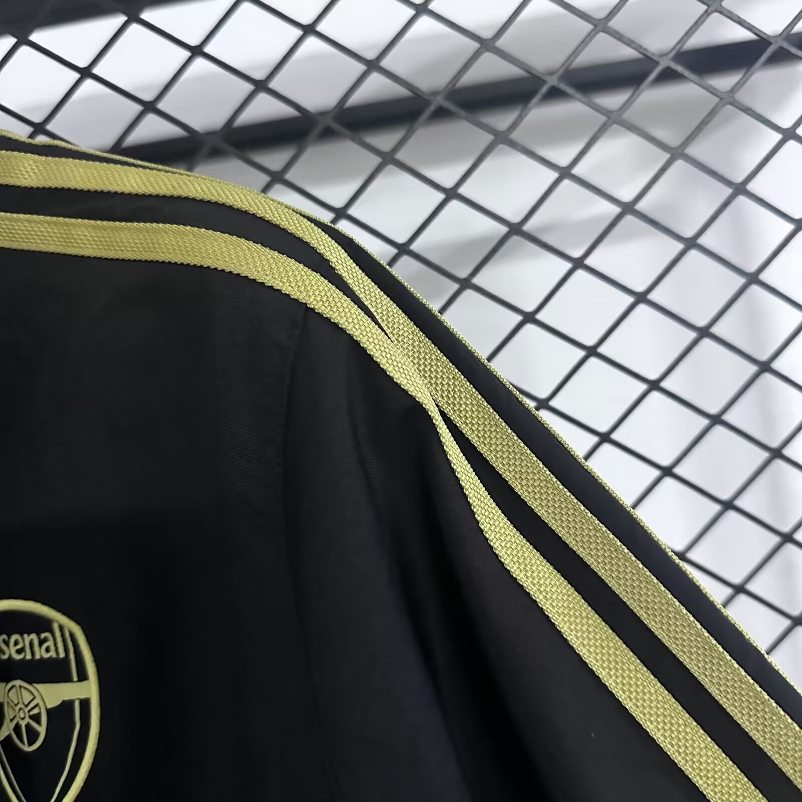 2023/2024 Arsenal Reversible Windbreaker Football Shirt