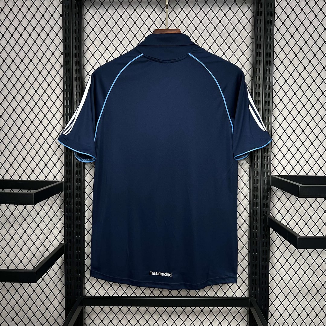 2005/2006 Real Madrid Retro Away Football Shirt