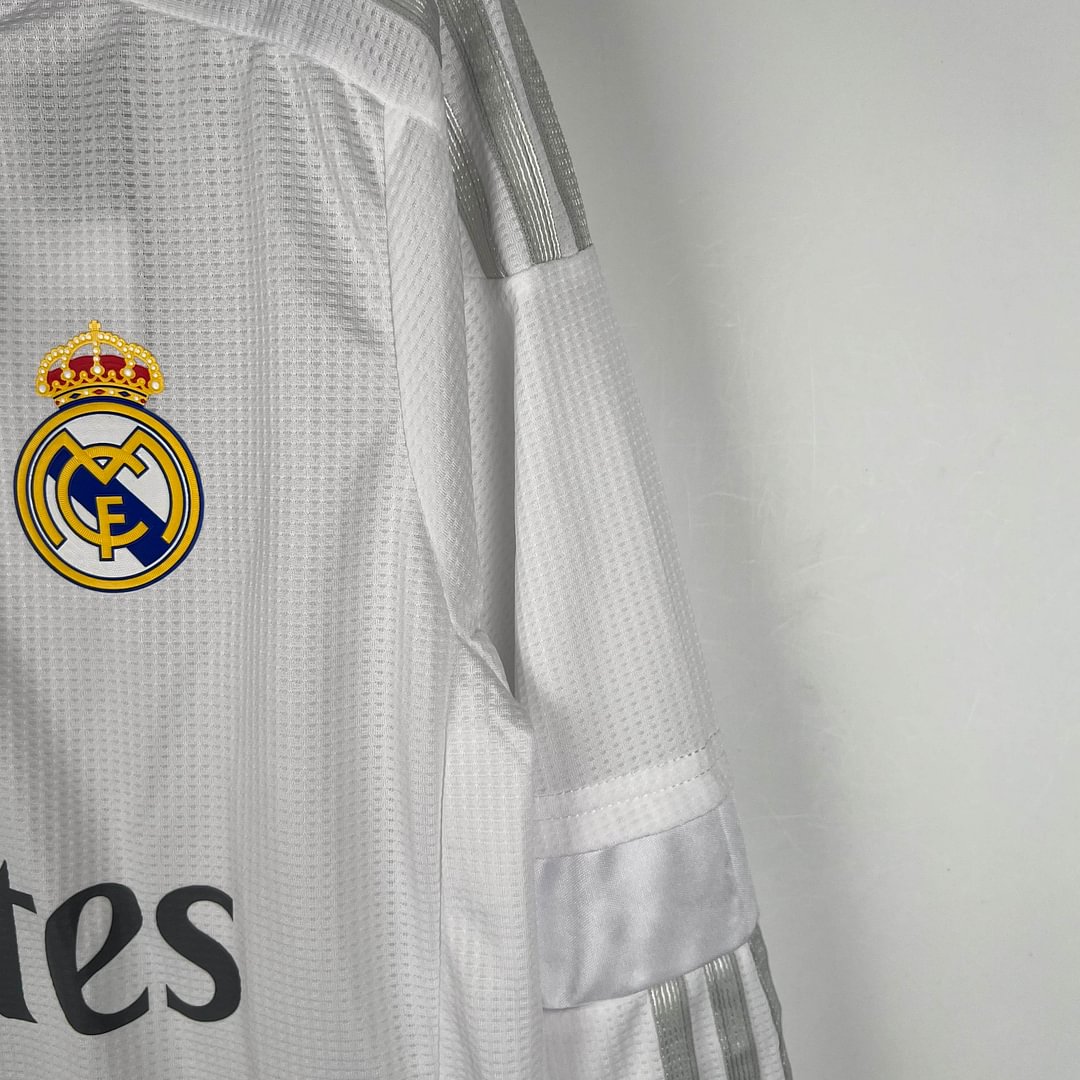 2015/2016 Real Madrid Retro Long Sleeve Home Football Shirt