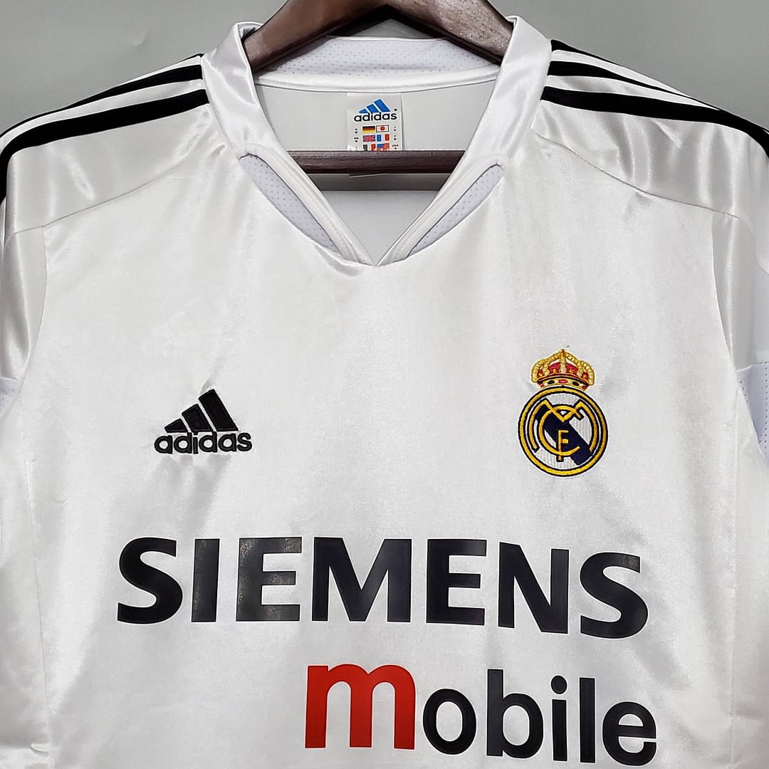 2004/2005 Real Madrid Retro Home Football Shirt