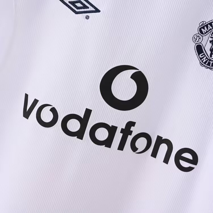 1999/2000 Manchester United White Retro Football Shirt