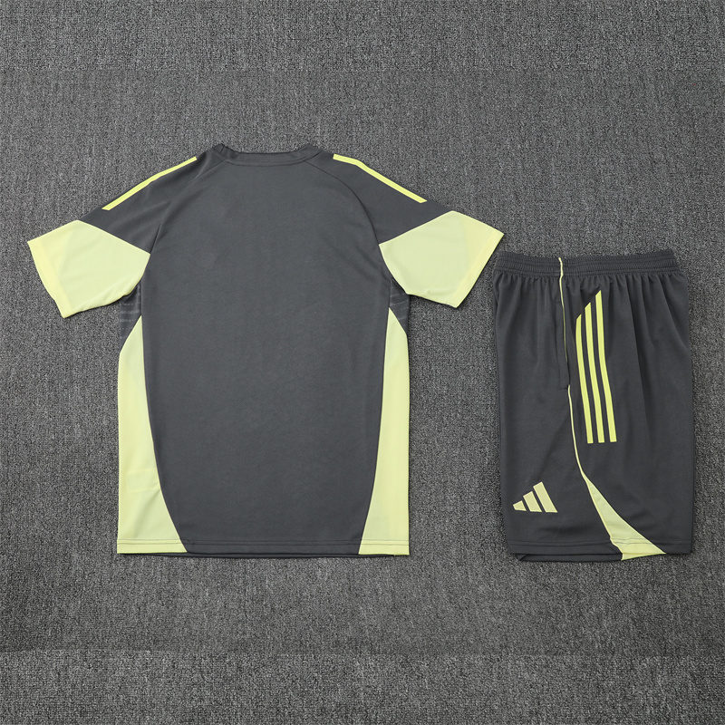 2025/2026 Real Madrid Grey Training Wear Suit Shirt