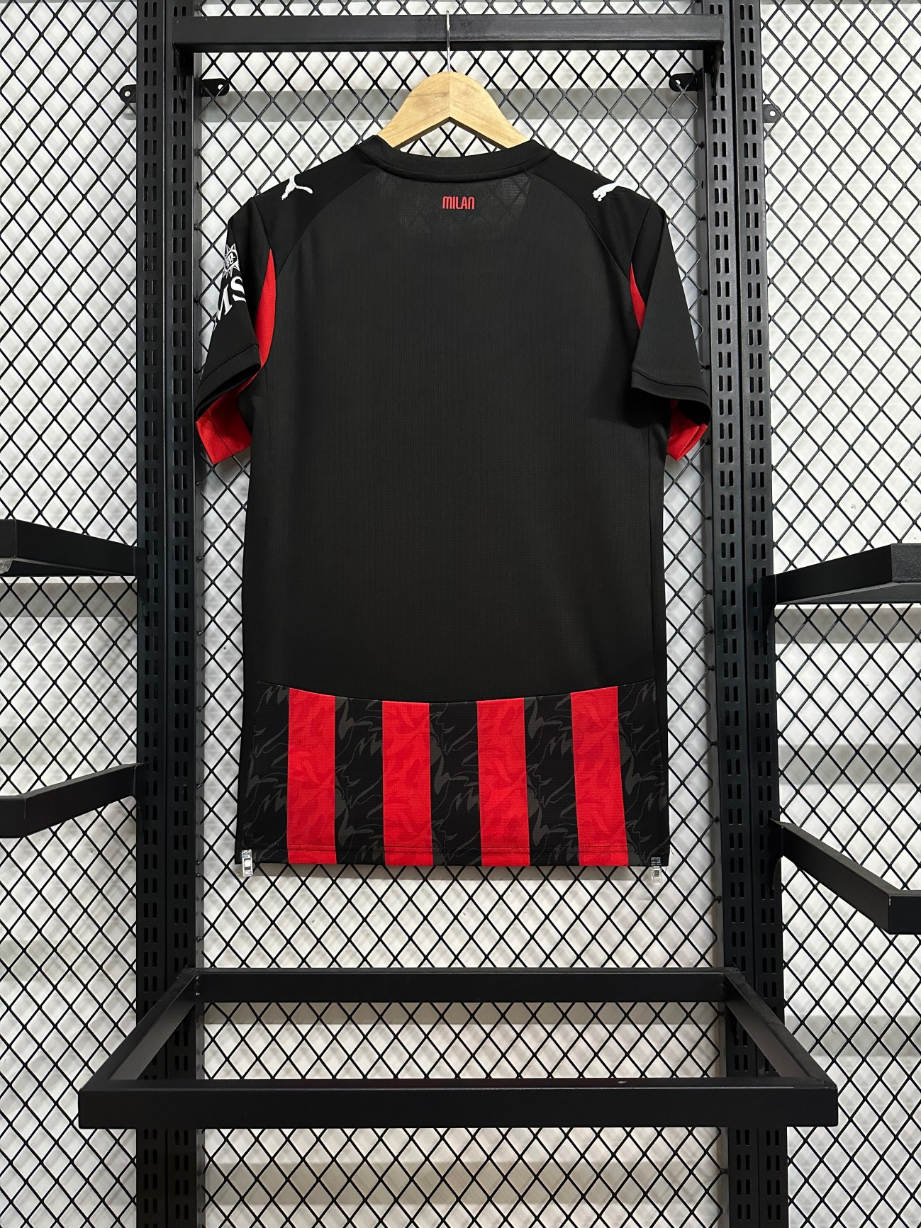 25/26 AC Milan Home Football Shirt( Fans Edition )