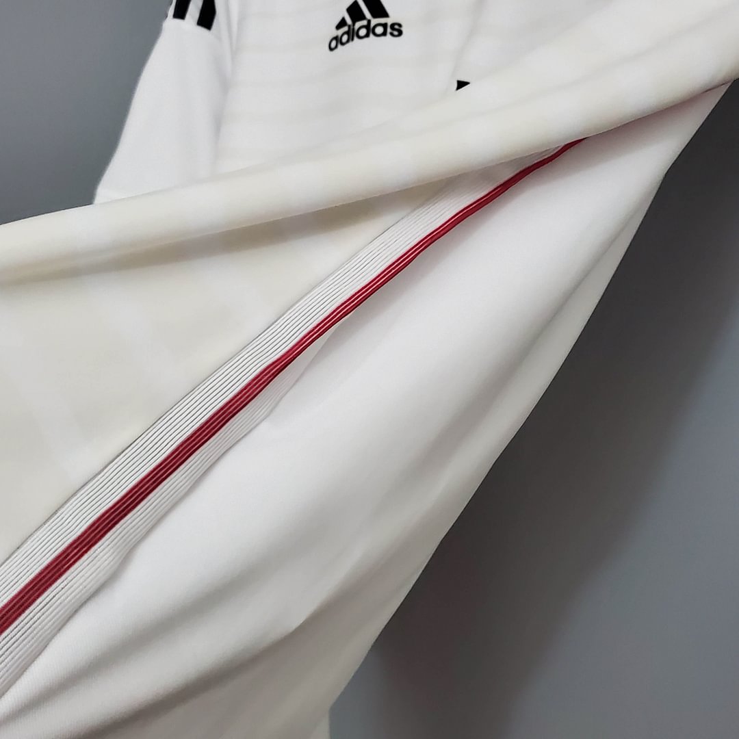 2014/2015 Real Madrid Retro Home Football Shirt