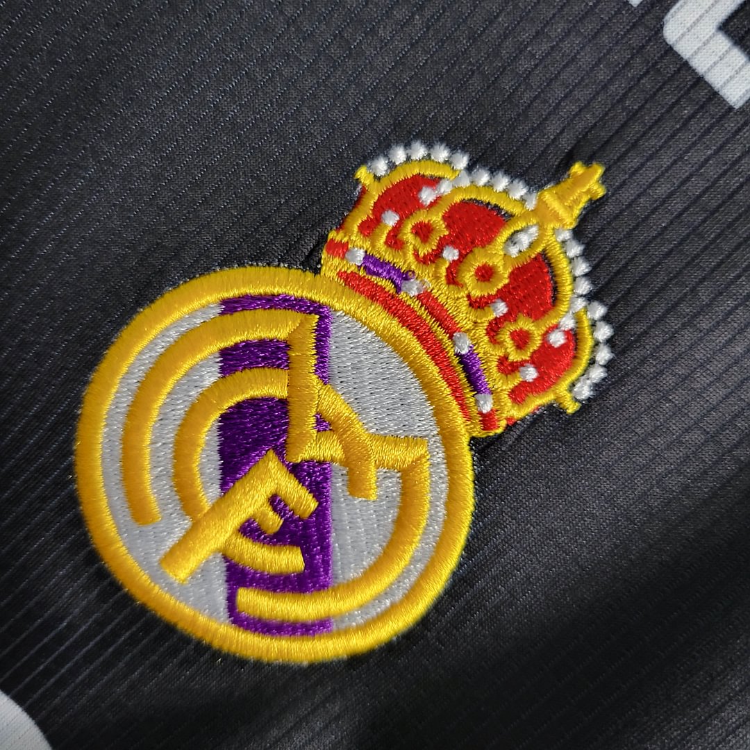 1997/1998 Real Madrid Retro Third Away Football Shirt