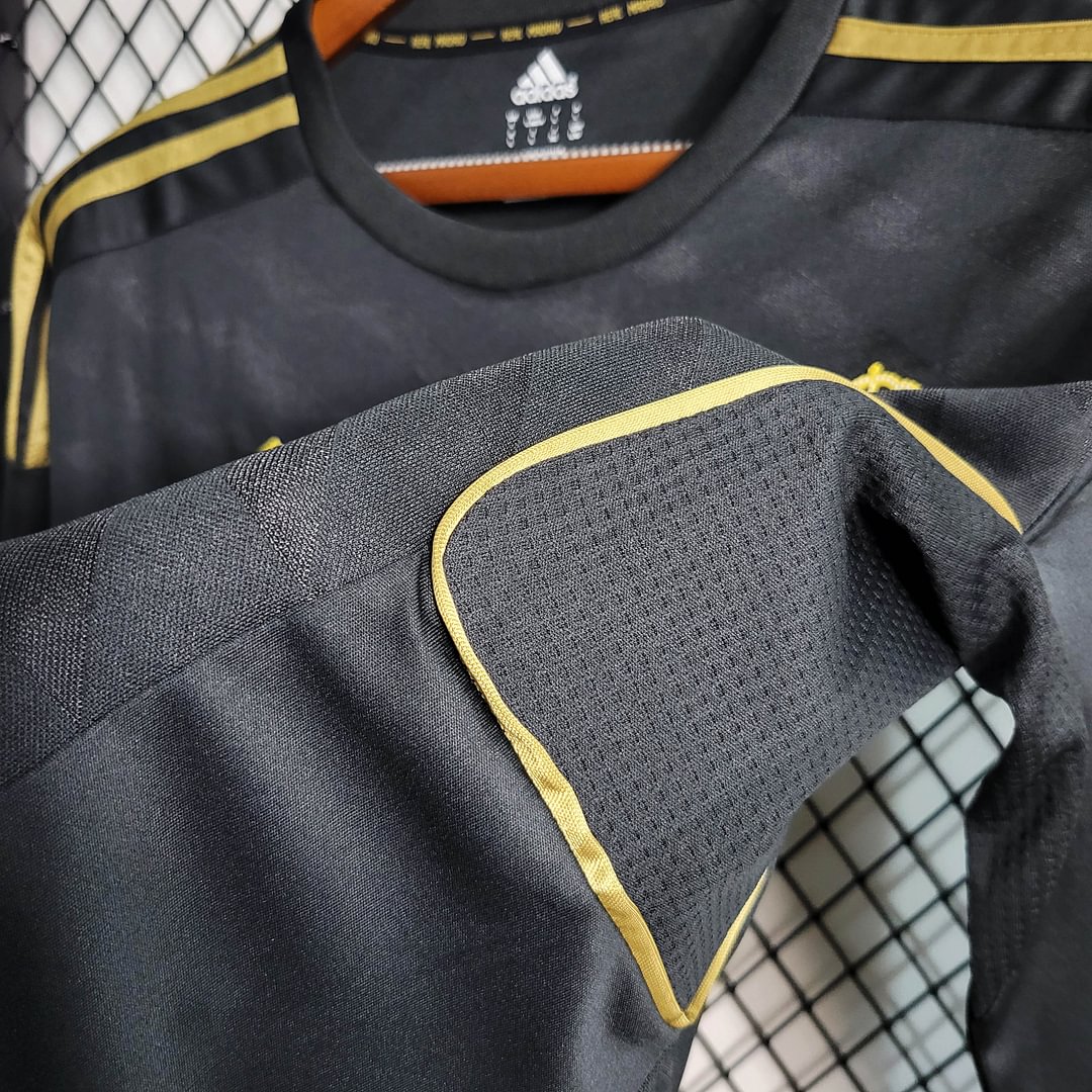 2011/2012 Real Madrid Retro Long Sleeve Away Football Shirt