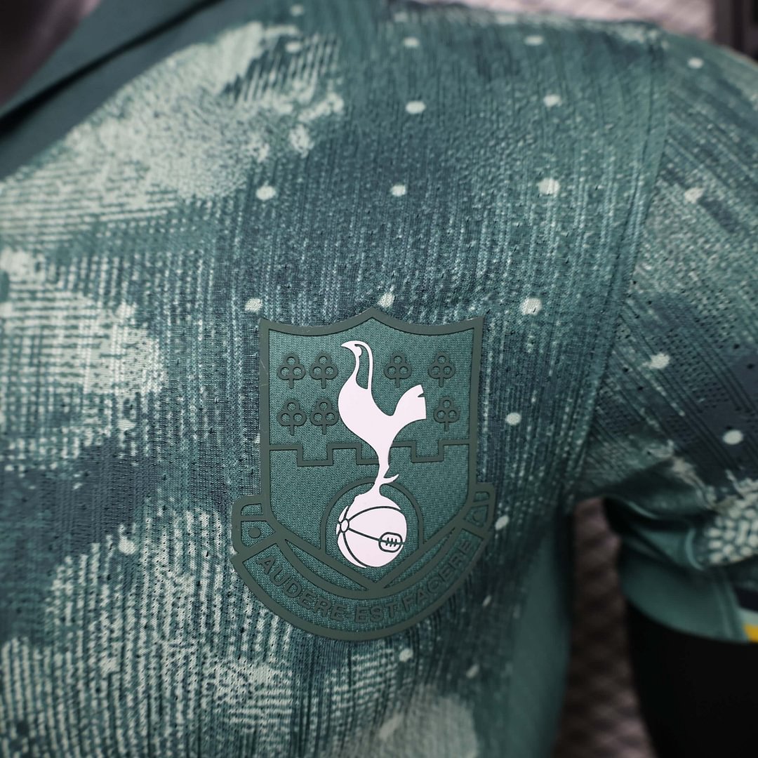 2024/2025 Player Version Tottenham Hotspur Third Away Football Shirt