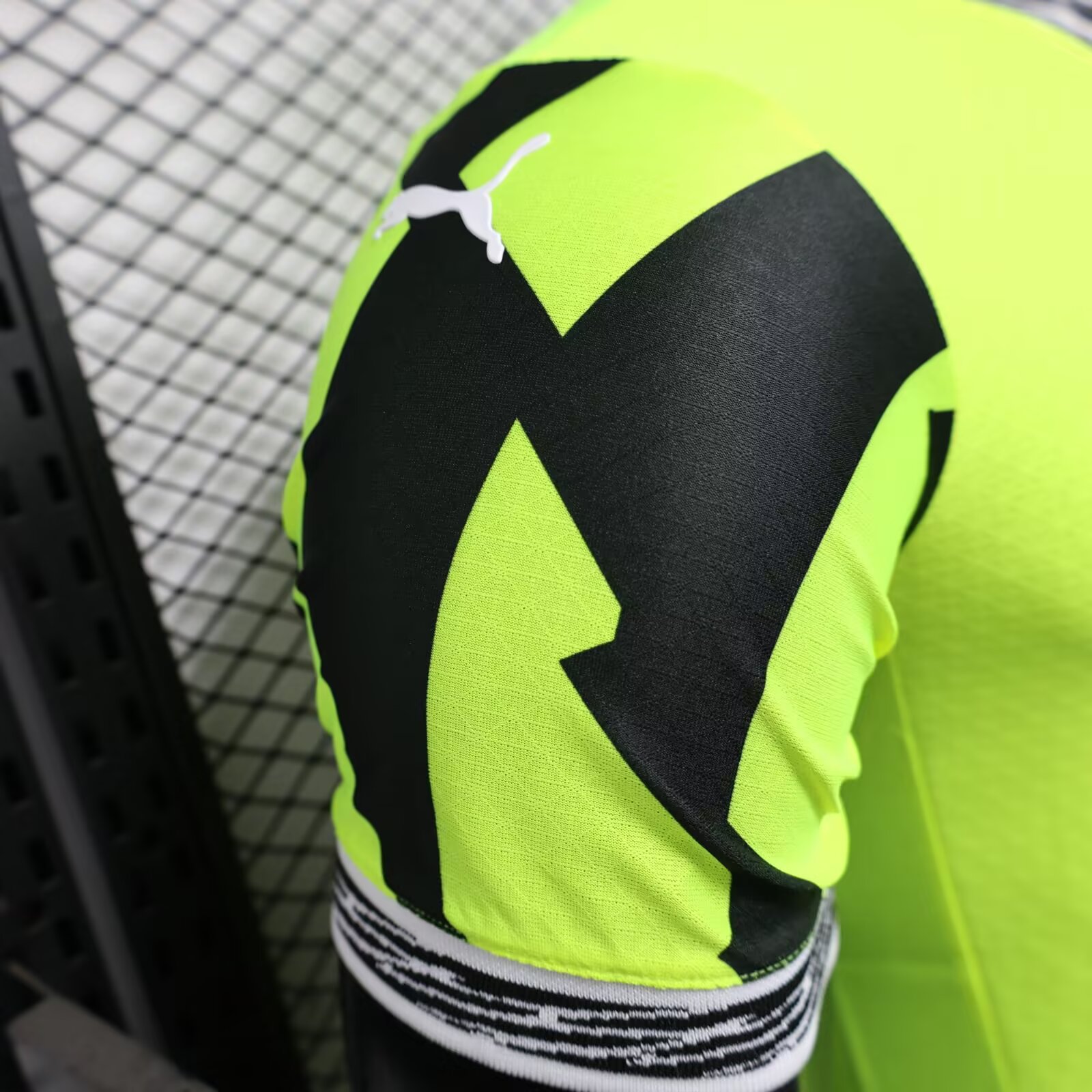 2025/2026 Dortmund Fluorescent Green Special Edition Football Jersey