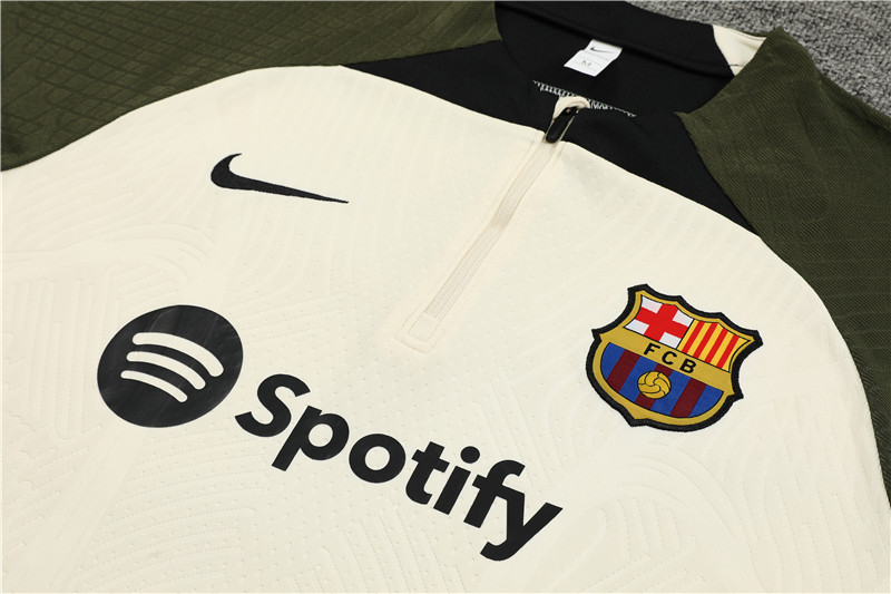 2025/2026 Barcelona White Green Half-Pull Training Suit