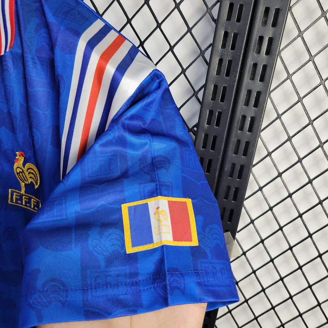 2018 France Retro Home Football Shirt