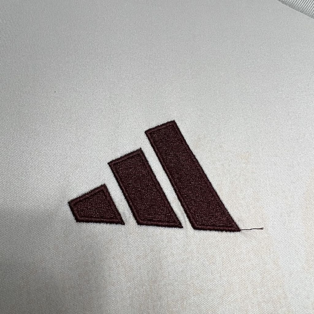 2024/2025 AS Roma Away Football Shirt( Fans Edition )